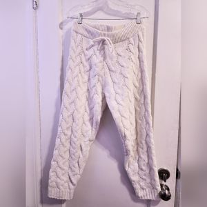 Forever 21 Plush Cable Knit Sweater Joggers Ivory Size M